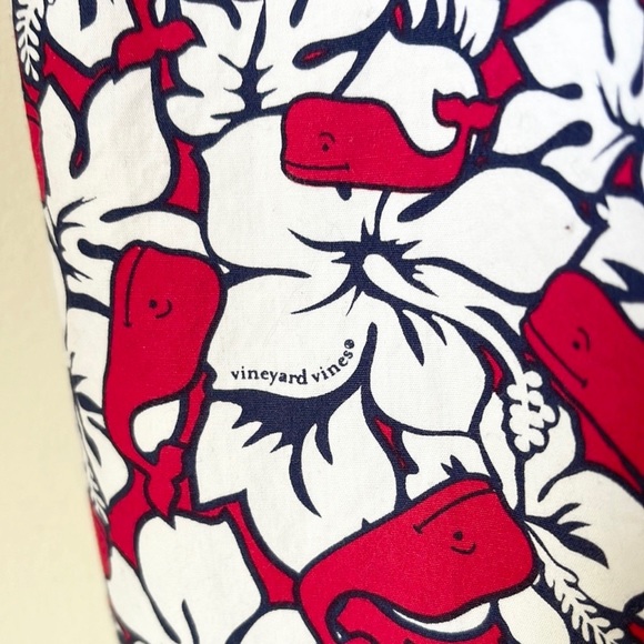 VINEYARD VINES X TARGET Red Hibiscus Flower Whale
V-Neck Wrap Dress XS - Picture 12 of 15